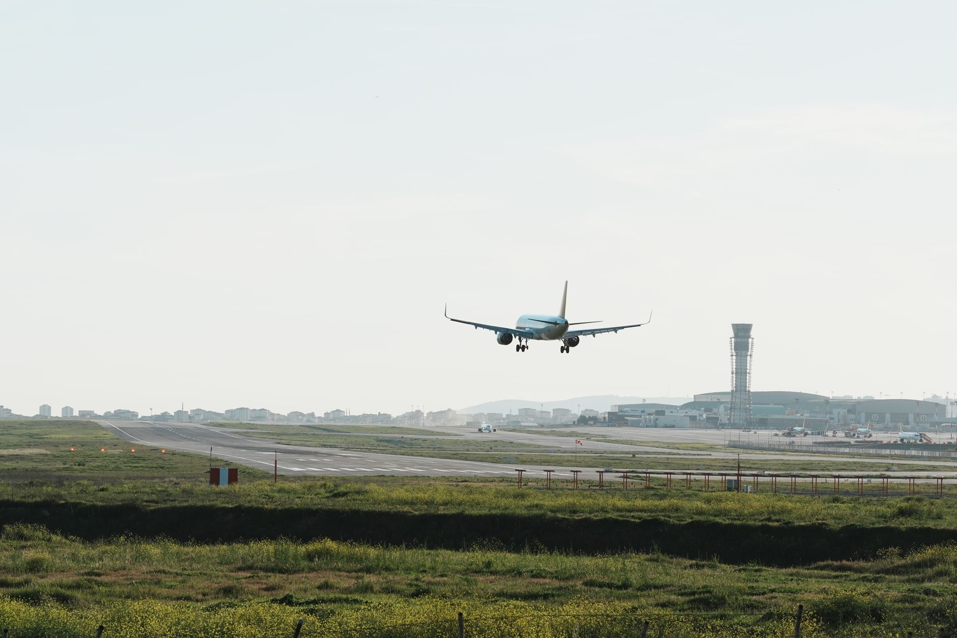 Cover image for: How Early to Arrive at Heraklion Airport (HER)